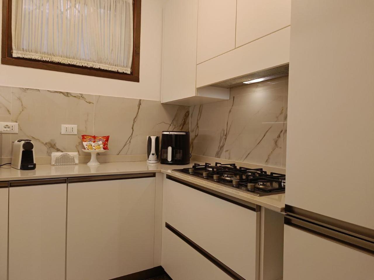 Facile Vacanze Romane Экстерьер фото